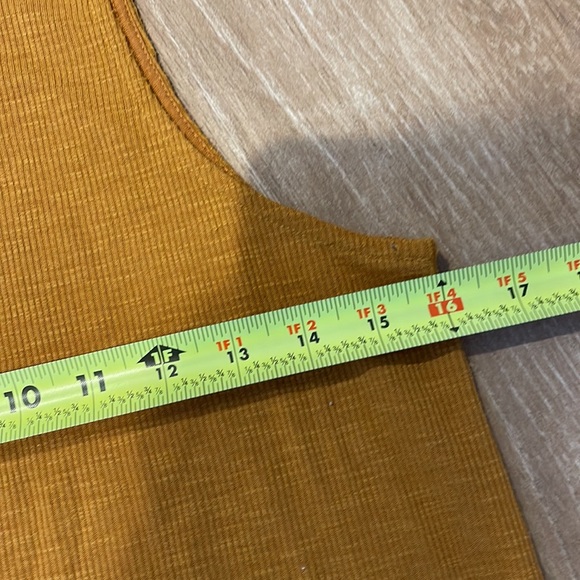 Forever 21 Long Mustard Split Hem Tank SMALL - Picture 4 of 7